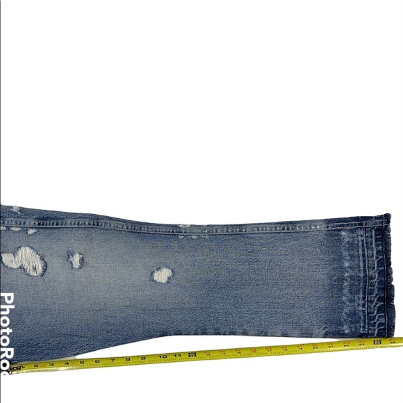 AYR The Styx Wolfpack Button-Fly Straight Leg High Rise Distressed Crop Jeans - Picture 11 of 12